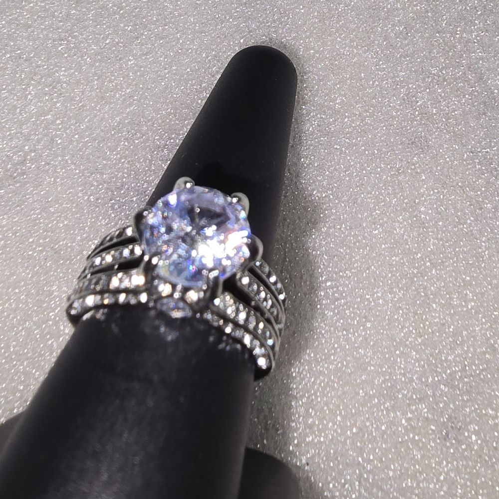 DIAMOND SIMULANT WEDDING BAND - Picture 2 of 4